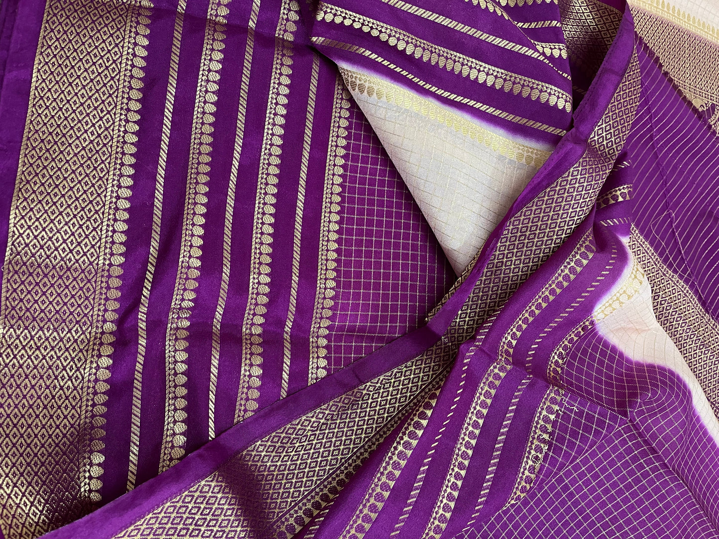 Pure viscose crepe silk - GULABI