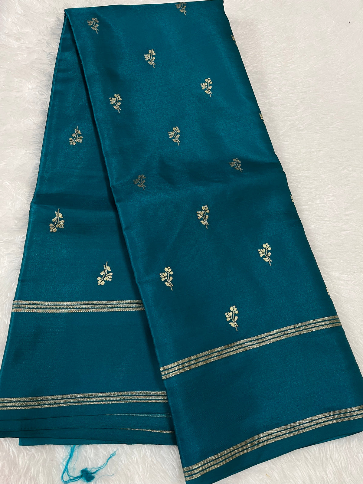 Gajji silk - HOA102
