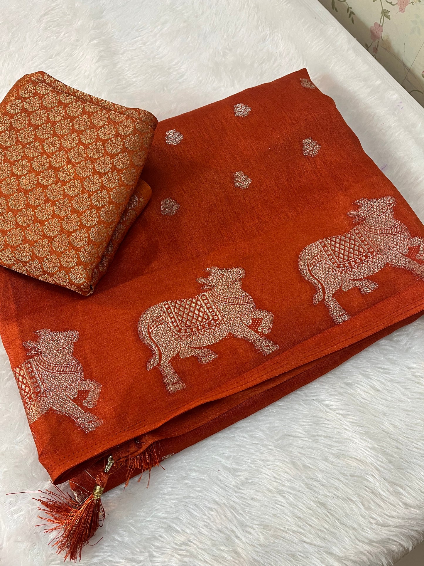 Dola Silk
