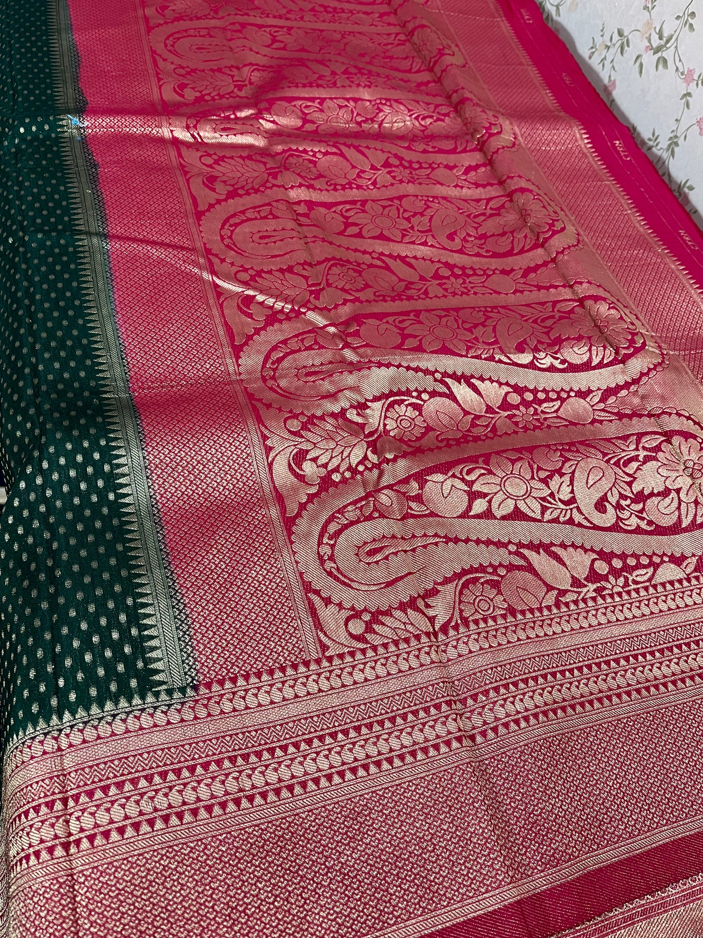 Khadi georgette -1000 Butta