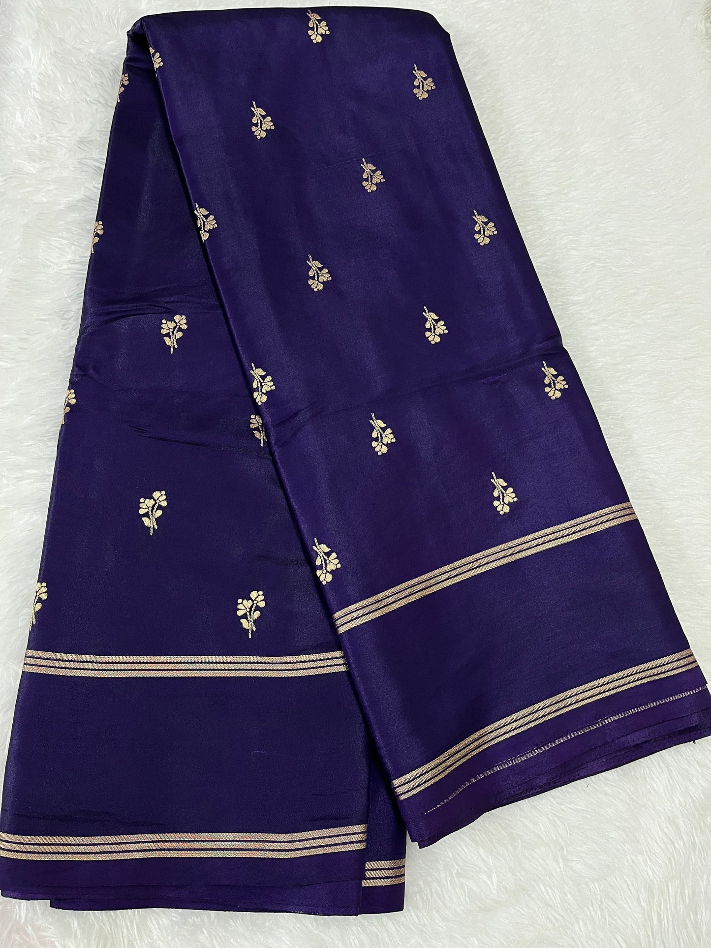 Gajji silk - HOA102