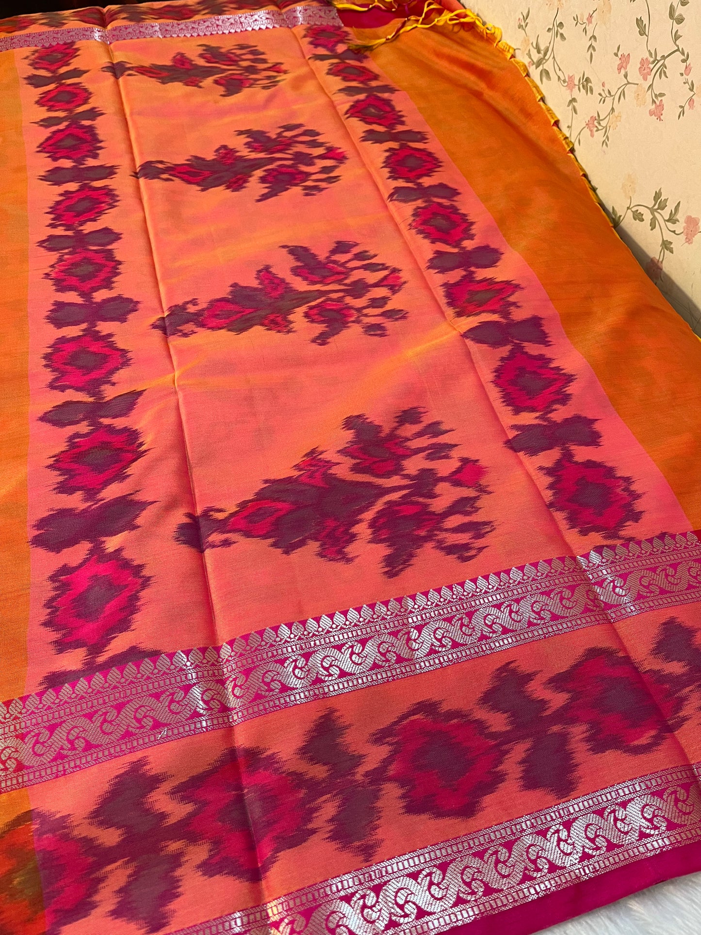 Pochampally Soft Silk(HOA140)