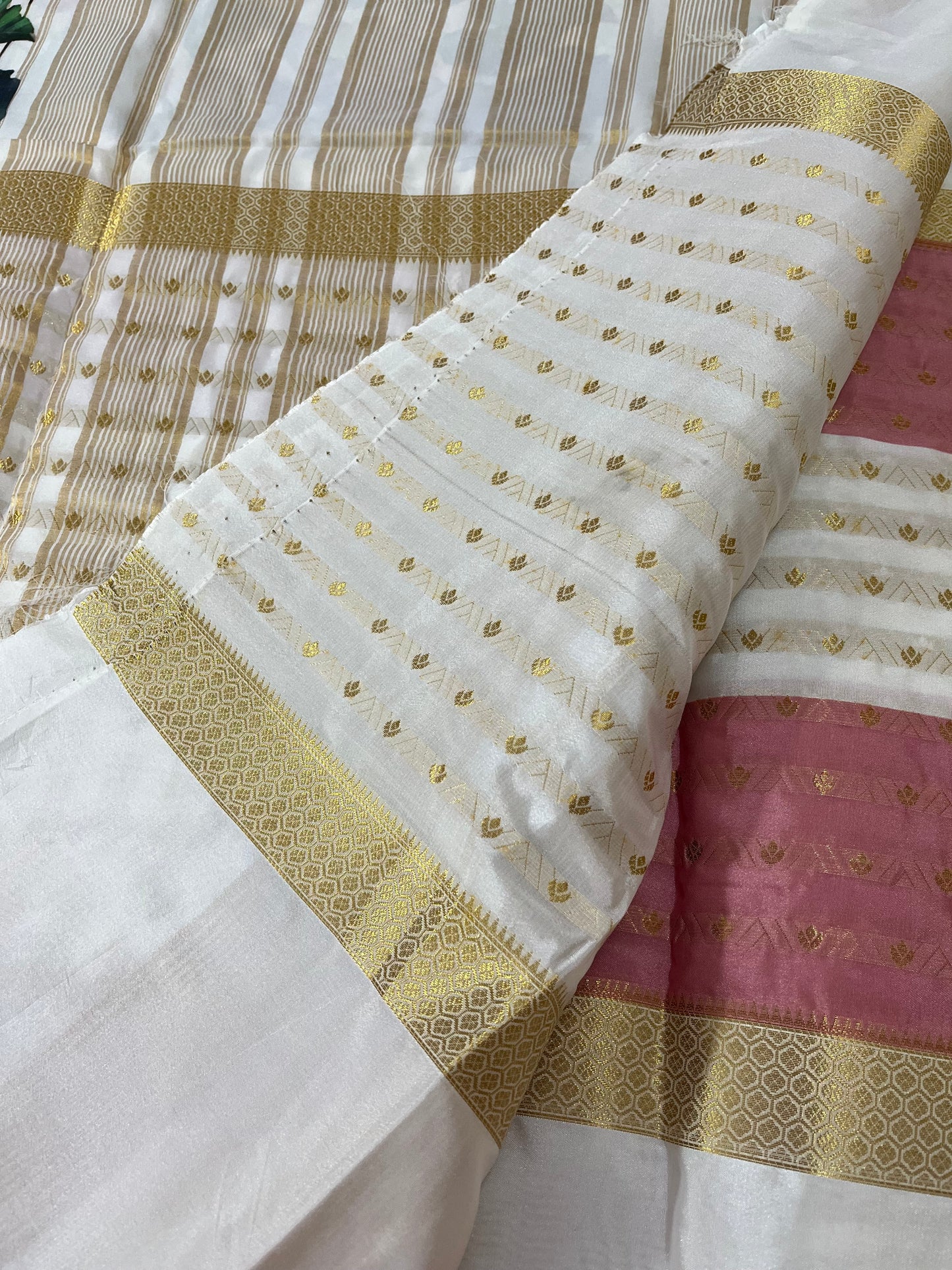 Semi crepe silk - HOA103