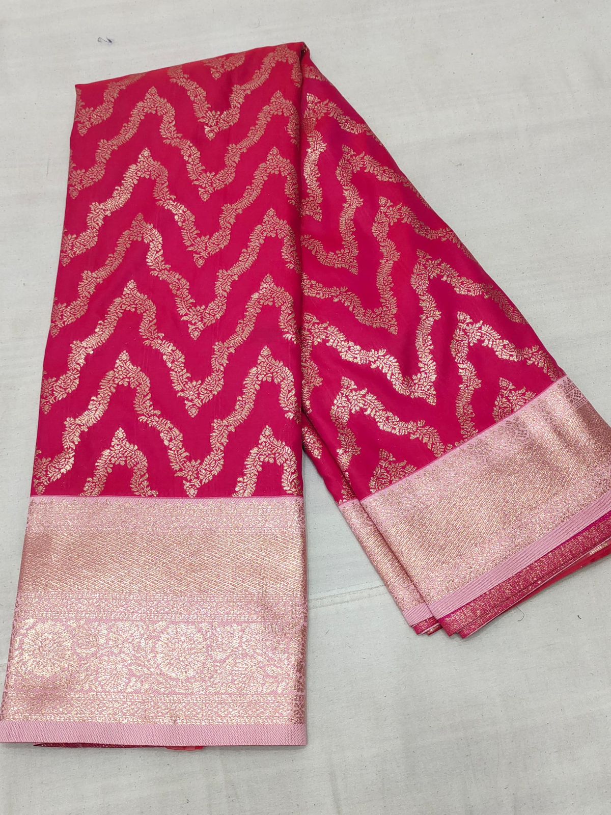 Semi silk imitation of pure kanchivaram Pattu saree - HOA128